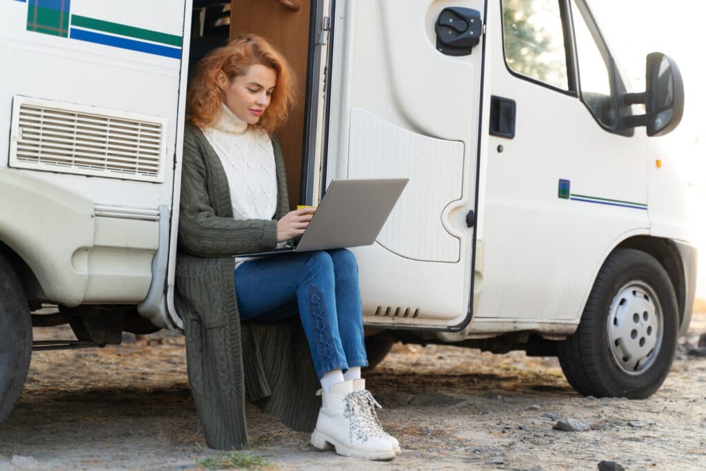 Unlimited 5G Internet For RVs & More | a007